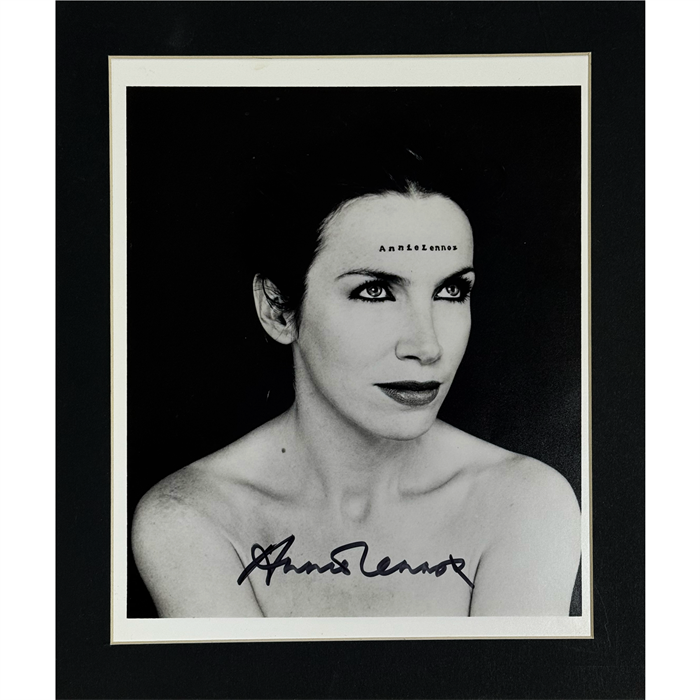Annie Lennox 16x12"  Mounted Personally Signed Photo - 555015